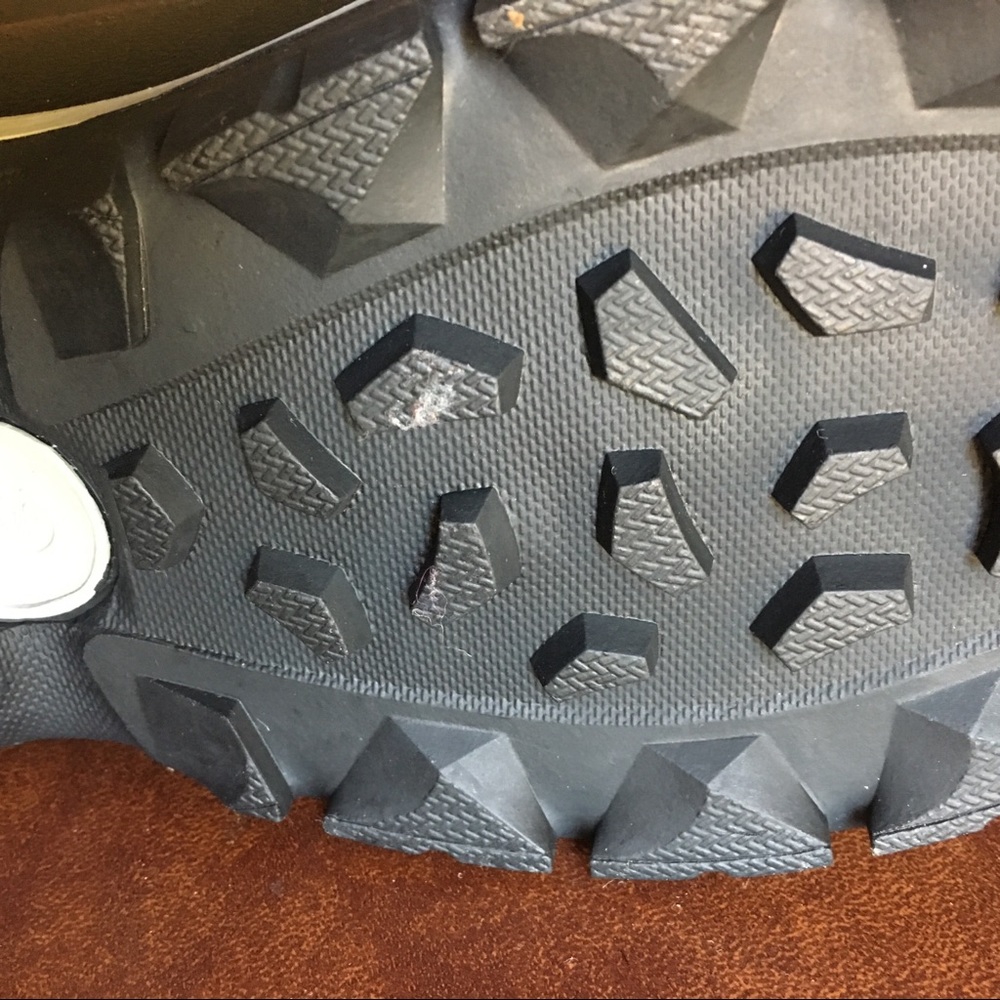 host pick ๐๐NWT Kamik black waterproof boots - Picture 5 of 8